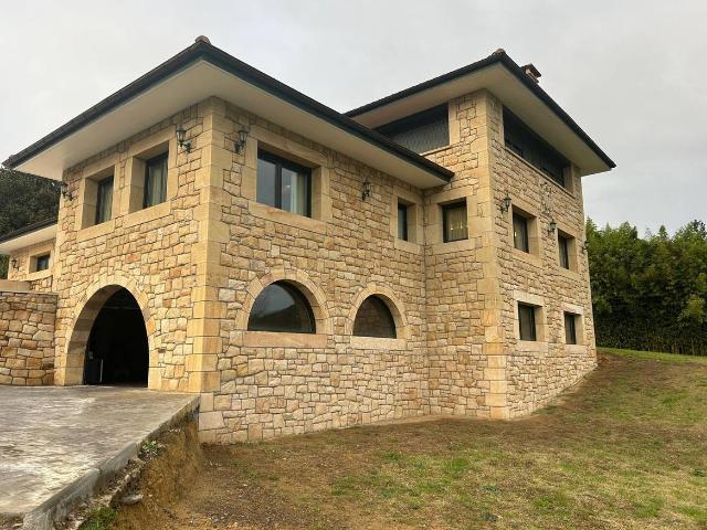 Chalet en venta en Loiu, Guipúzcoa