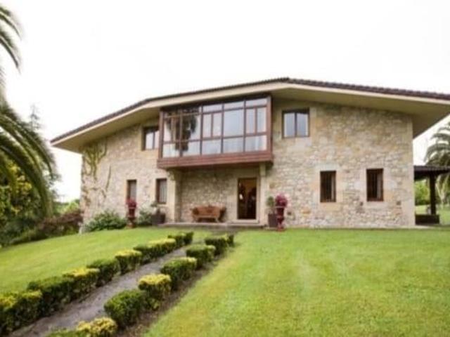 Chalet en venta en Zabaloetxe, Loiu