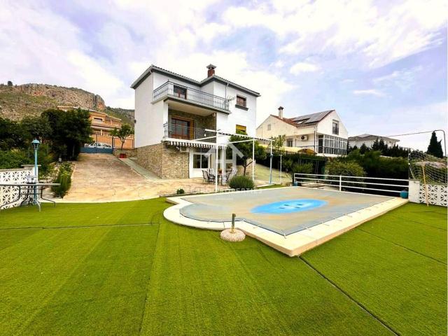 Chalet en venta en Barrio de la Alcazaba, Comarca de Loja