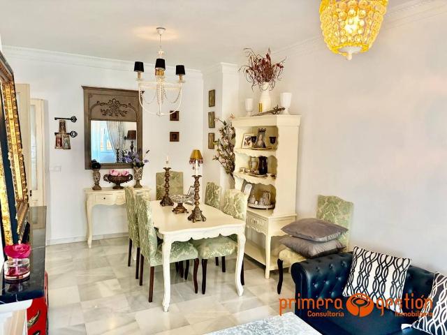 Chalet en venta en Lora Del Río, Andalucía