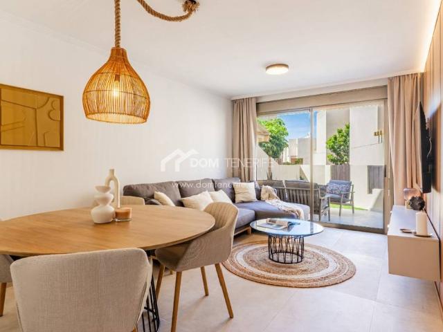 Chalet en venta en Los Cuervos, Granadilla de Abona