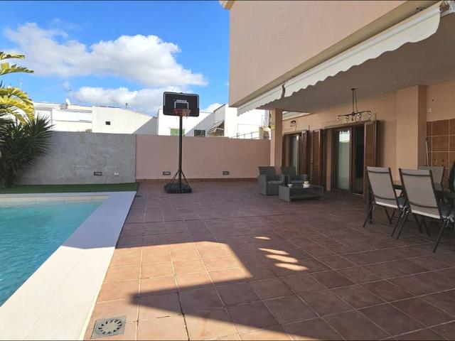 Chalet en venta en Canamunt, Palma