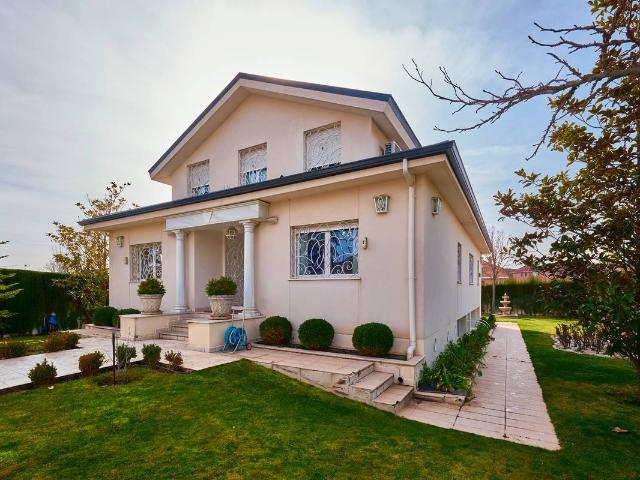 Villa en venta en Colmenar Viejo