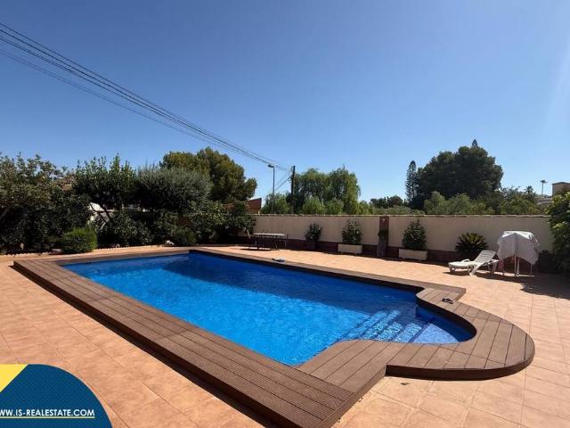 Chalet en venta en el Baix Segura / La Vega Baja, Valencia