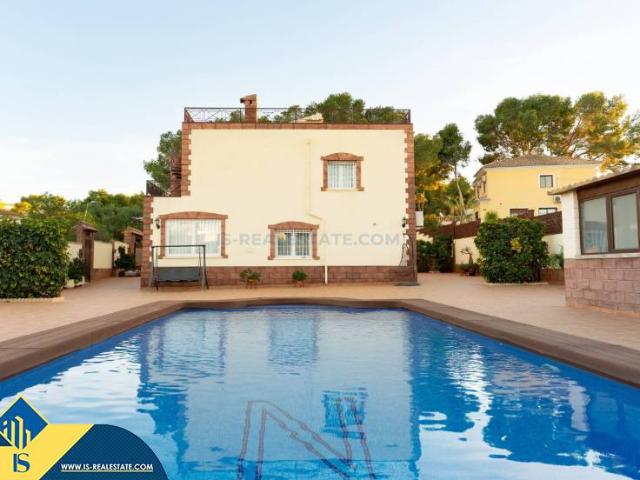 Chalet en venta en Obispo Rocamora, el Baix Segura / La Vega Baja
