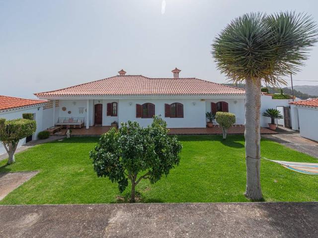 Villa en venta en Arucas, Montaña de Arucas