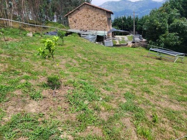 Chalet en venta en Los Corrales De Buelna, Cantabria