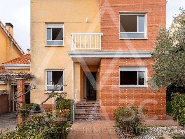 Chalet en venta en Venturada, Madrid