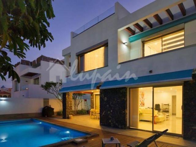 Chalet en venta en Las Casas, Arona