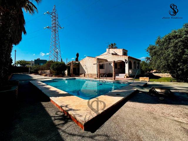 Villa en venta en San Vicente Del Raspeig, la Borinquen