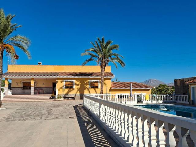 Chalet en venta en Sant Vicent del Raspeig / San Vicente del Raspeig, l'Alacantí