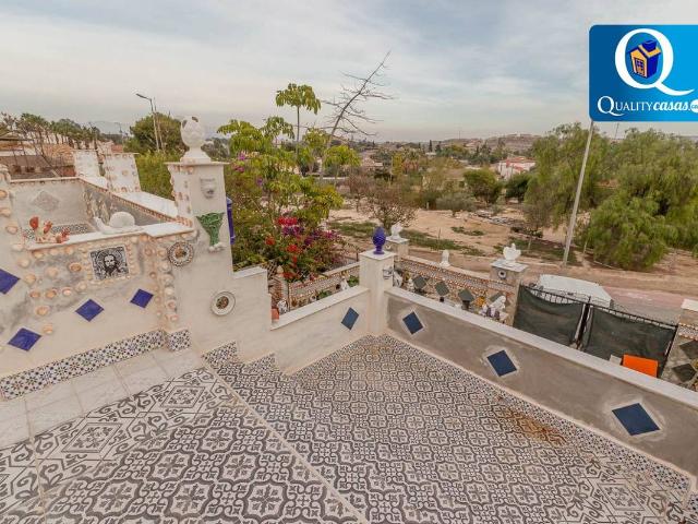 Villa en venta en San Vicente Del Raspeig, la Borinquen