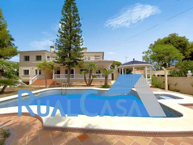 Chalet en venta en San Vicente Del Raspeig, la Borinquen