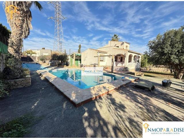 Villa en venta en San Vicente Del Raspeig, la Borinquen
