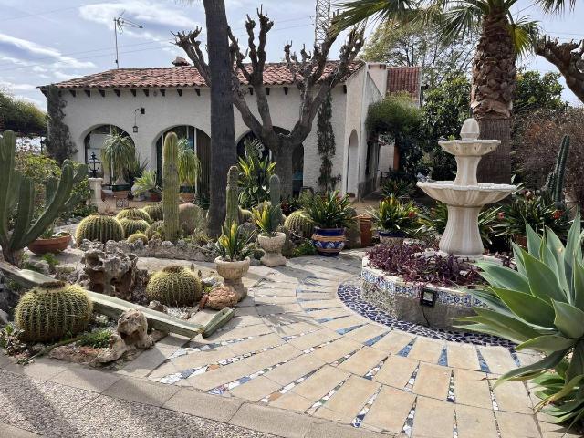 Villa en venta en San Vicente Del Raspeig, la Borinquen