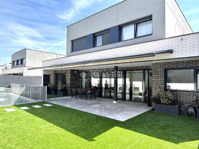 Chalet en venta en Villalbilla, Madrid