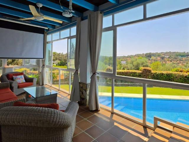 Chalet en venta en Guillena, Andalucía