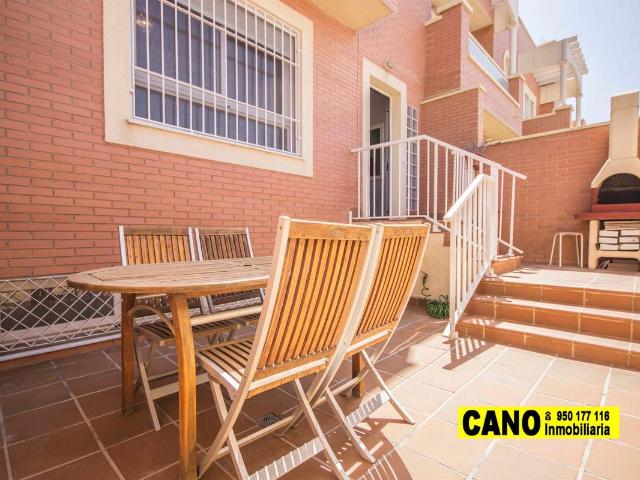 Chalet en venta en Almedina, Almería