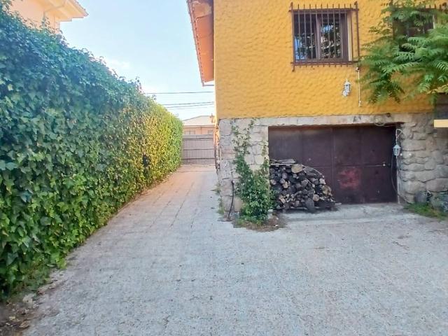 Villa en venta en Collado Villalba, La Estación