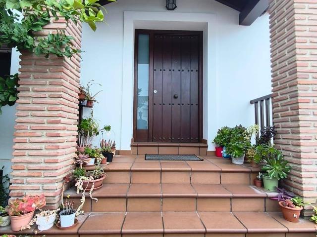 Chalet en venta en Fuengirola, Málaga