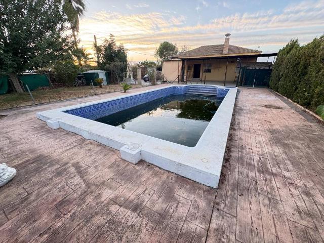 Chalet en venta en Los Palacios Y Villafranca, Andalucía