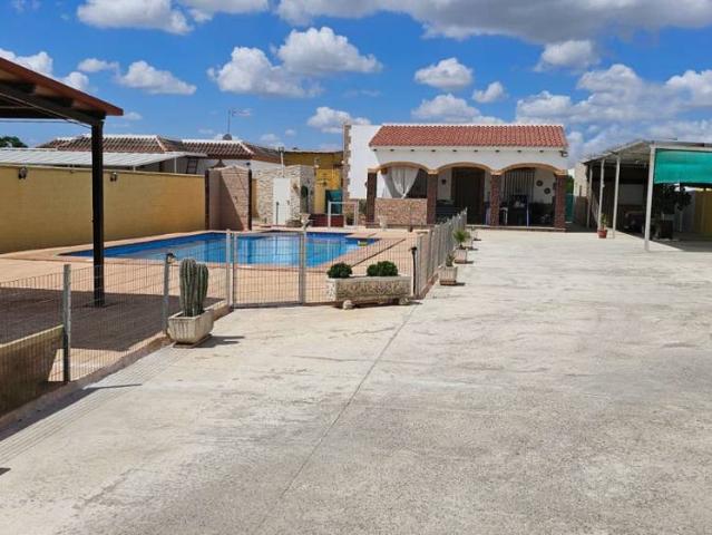 Chalet en venta en Los Palacios Y Villafranca, Andalucía