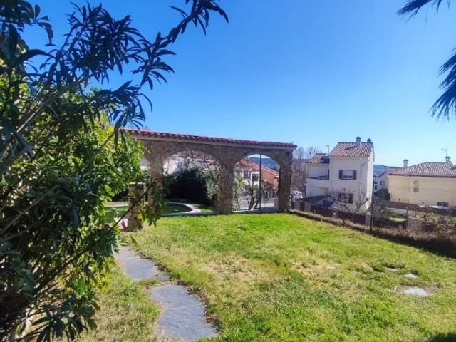 Chalet en venta en El Berrocal, Plasencia