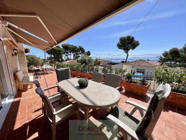 Villa en venta en Castell-platja D'aro