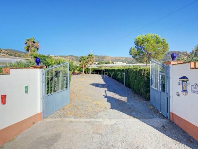 Chalet en venta en Motril, Granada