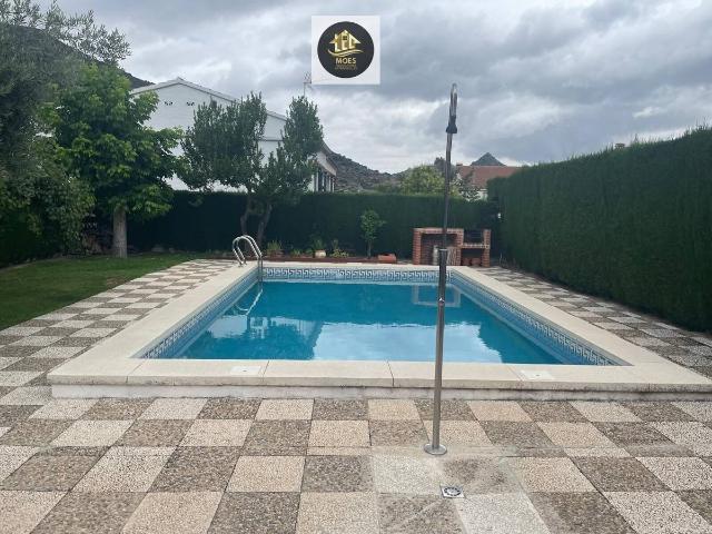 Villa en venta en Los Villares
