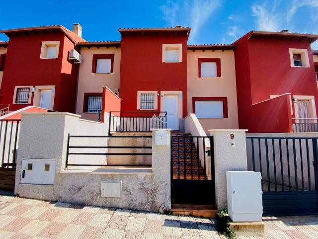 Villa en venta en Los Yébenes