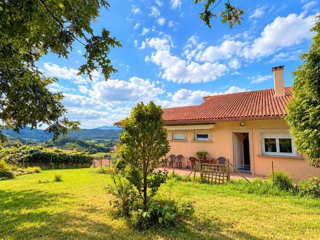 Chalet en venta en Arteixo, A Coruña