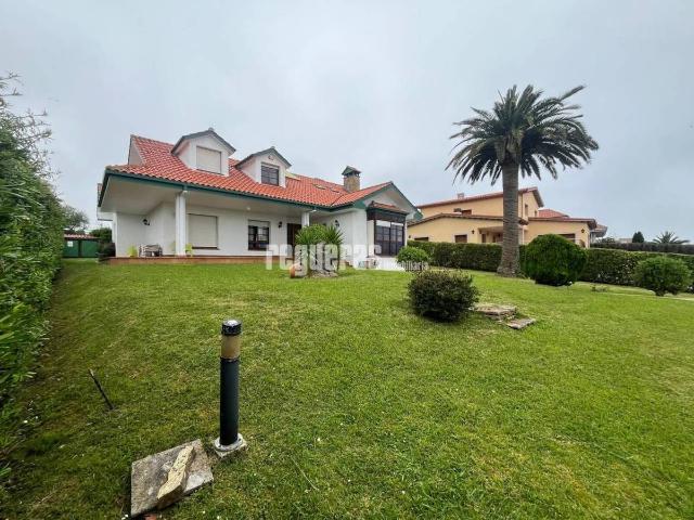 Chalet en venta en Gozón, Asturias