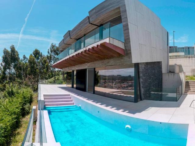 Chalet en venta en Los Laureles, Gozón