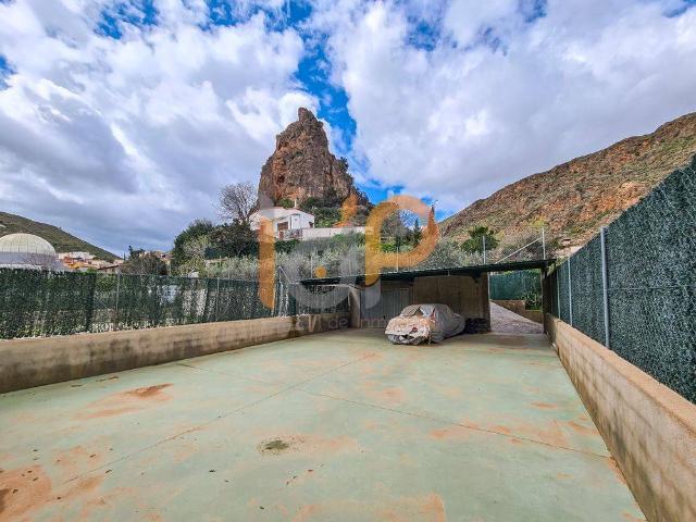 Chalet en venta en Macael, Almería