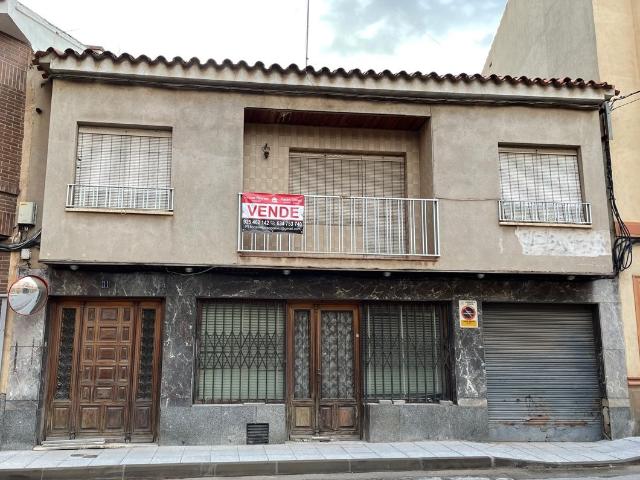 Villa en venta en Madridejos