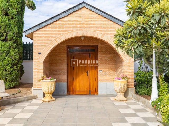 Chalet en venta en Madridejos, Castilla-La Mancha