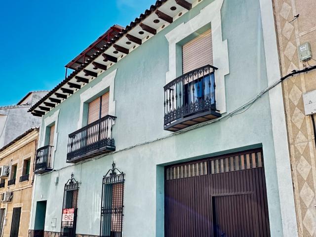 Villa en venta en Madridejos