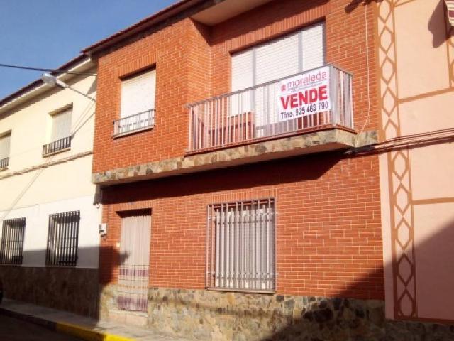 Villa en venta en Madridejos