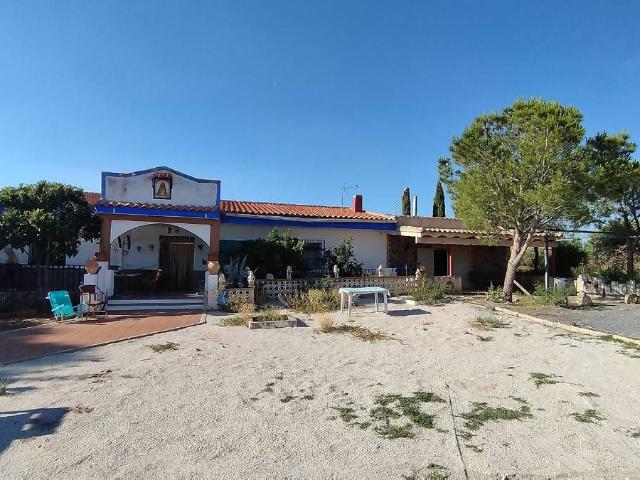 Villa en venta en Madridejos