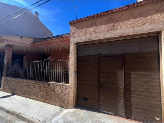 Chalet en venta en Madrigueras, Castilla-La Mancha