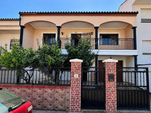 Chalet en venta en Madroñera, Extremadura