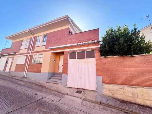 Chalet en venta en Magaz De Pisuerga, Castilla y León