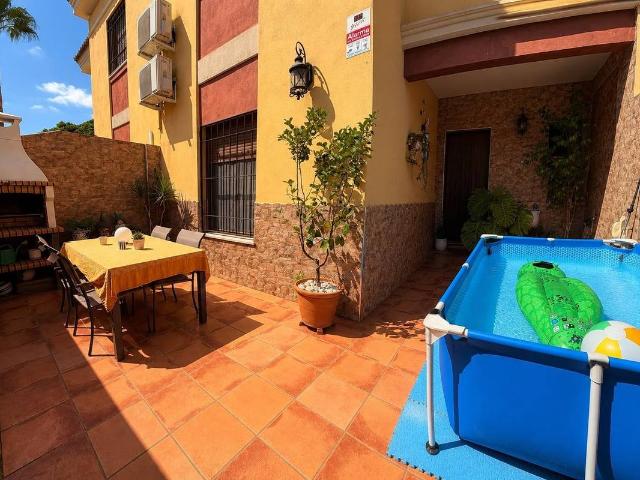 Chalet en venta en Mairena Del Alcor, Andalucía