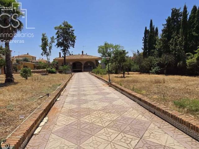 Chalet en venta en Mairena Del Alcor, Andalucía