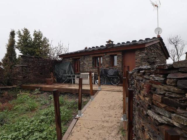 Villa en venta en Majaelrayo