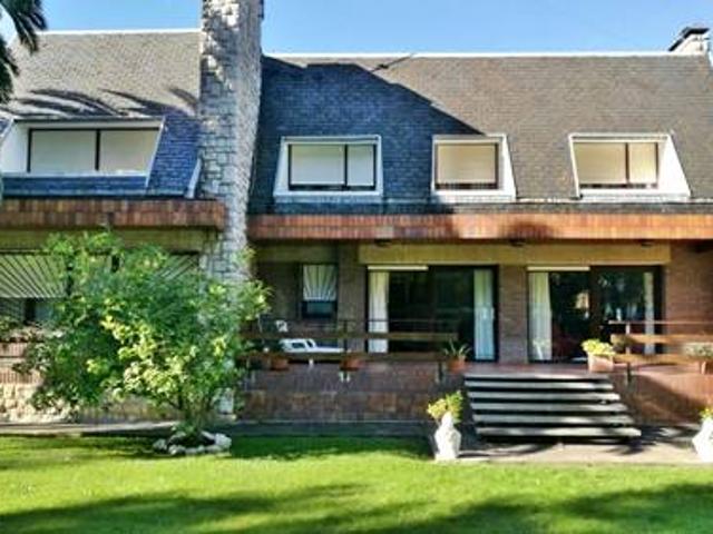 Chalet en venta en Camargo