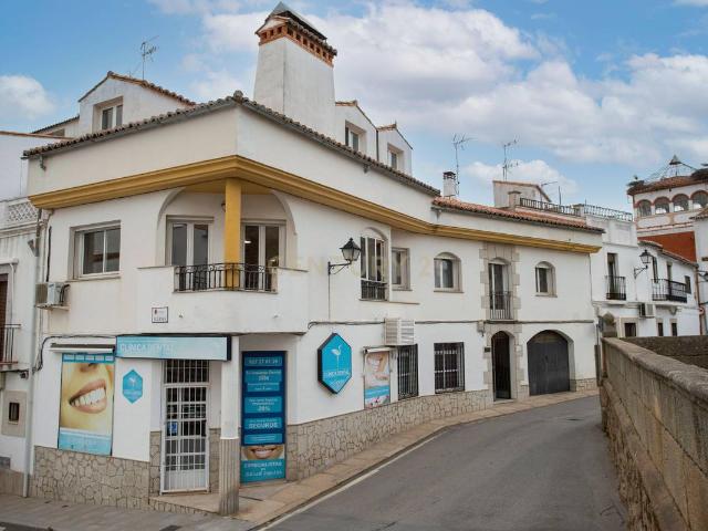 Chalet en venta en Malpartida De Cáceres, Extremadura