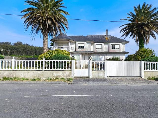 Chalet en venta en Malpica de Bergantiños, Bergantiños