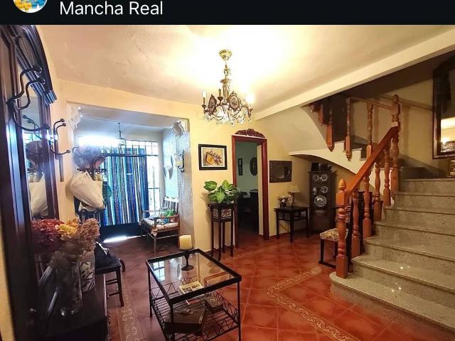 Chalet en venta en Mancha Real, Andalucía
